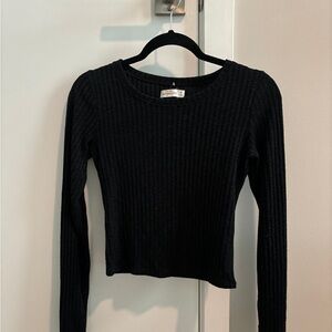 Black Abercrombie sweater